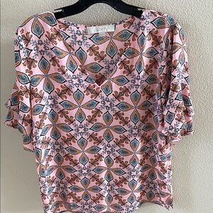 NWOT LOFT Pink Geometric Floral V-Neck Blouse XS
